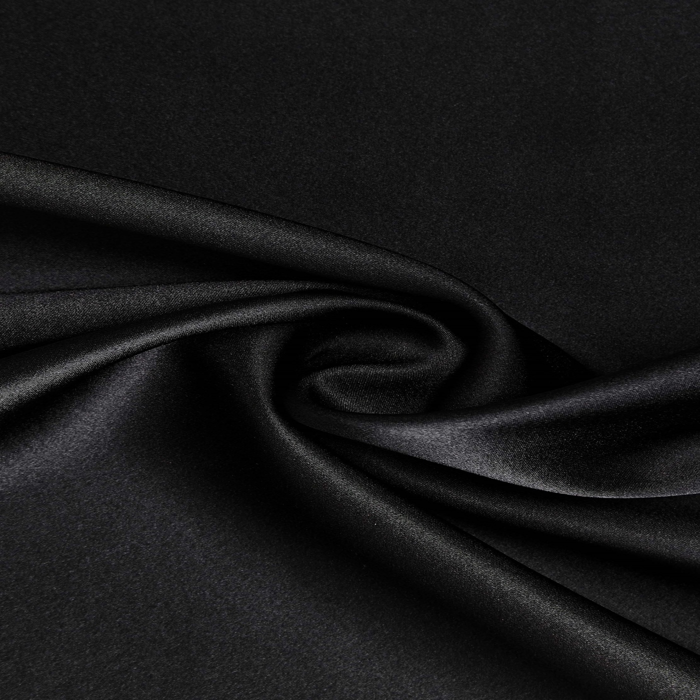 картинка Атлас стрейч (с эластаном) Черный (2003) 140 см, 19 мм, шелк 95%, эластан 5% от магазина Мир Шелка